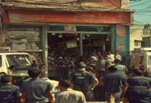 مظفرپور: دن دہاڑے جیولری کی دکان میں لوٹ مار، فائرنگ کے باوجود ایک لٹیرا پکڑا گیا